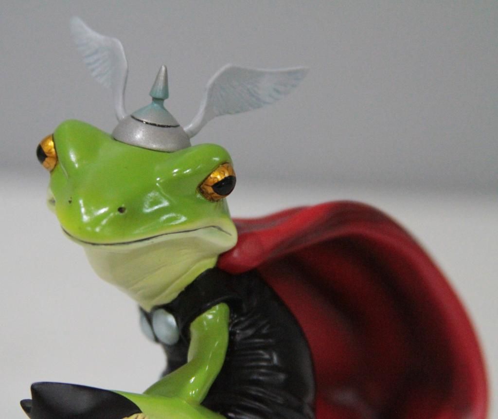 thor frog diorama